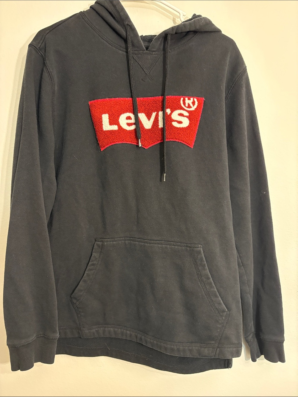 Levi's fuzzy logo Men's Black Hoodie